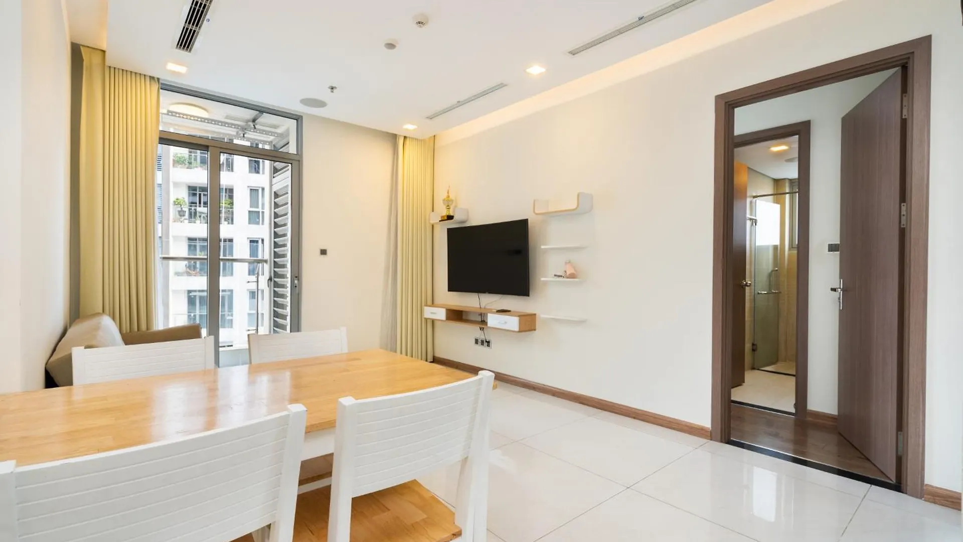 Grande Luxury - Landmark Apartments Ho Chi Minh City